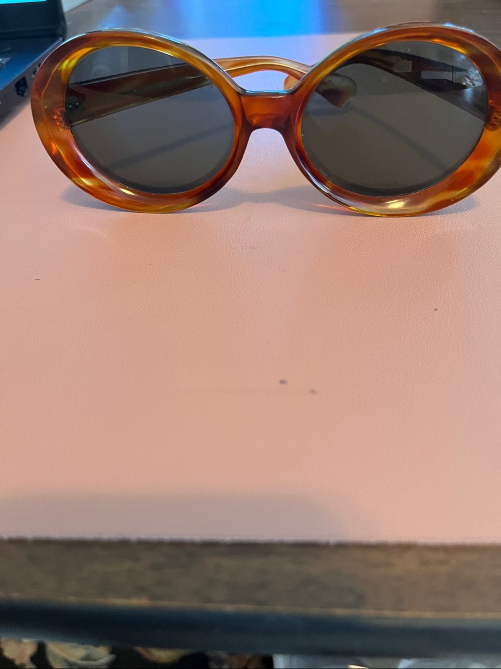 Vintage Tortoiseshell Oval Women's Sunglasses - Brown Lenses